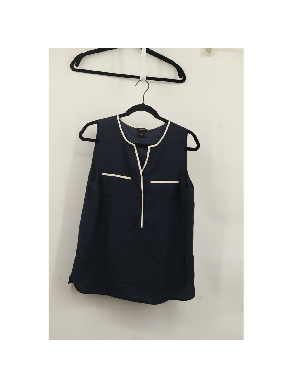 Ann Taylor Women's Casual V-Neck Tank Top Sleeveless Pockets Size M Navy Blue